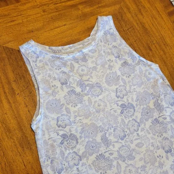 LOFT Floral Tunic Tank - Picture 3 of 11